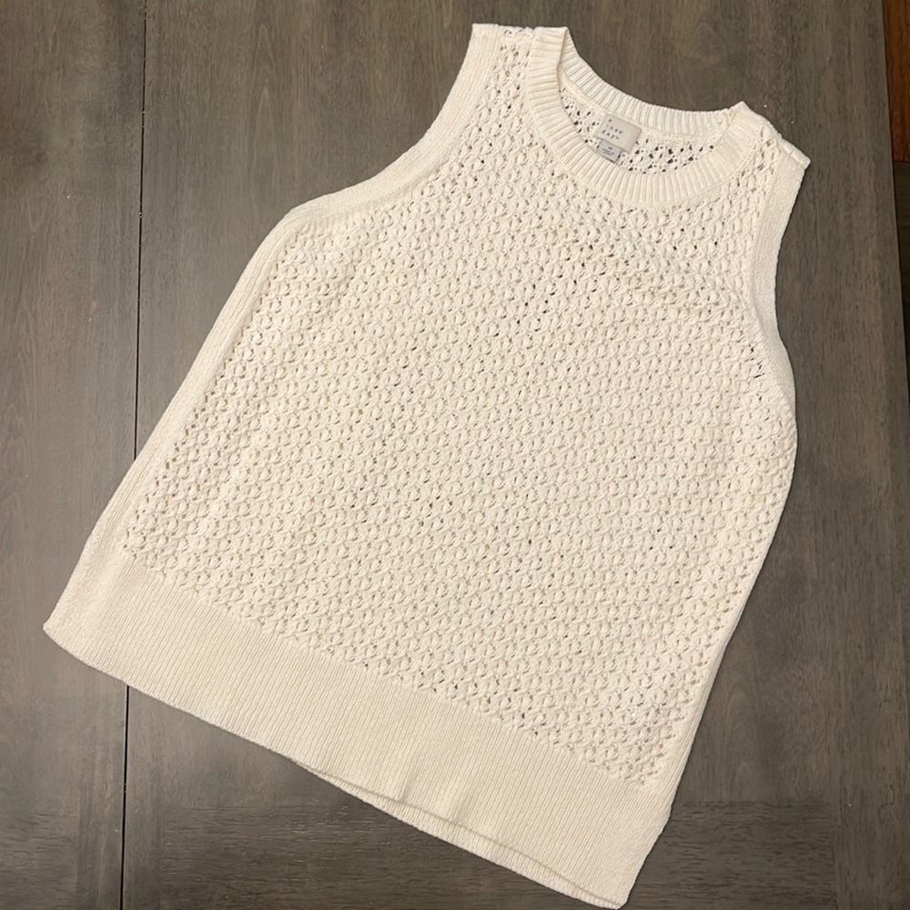 A New Day - Sweater Vest - Picture 2 of 4